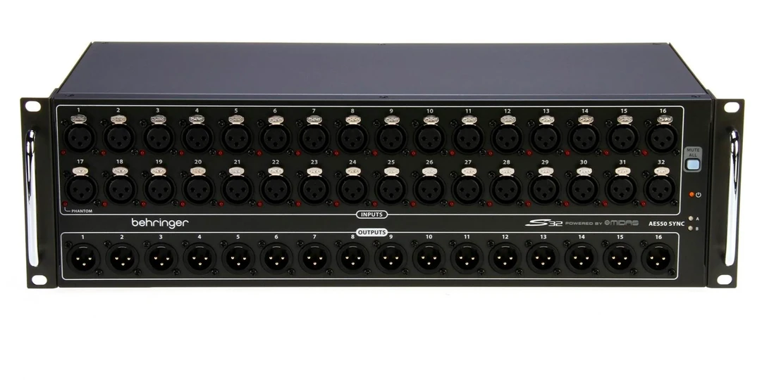 Behringer S32, view 1